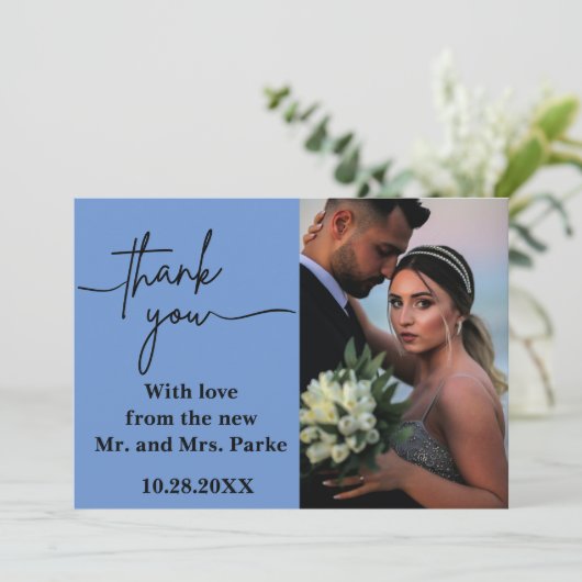 Minimal und ChicDusty Blue Zwei-Foto Hochzeit Dankeskarte (Stehend Vorderseite)
