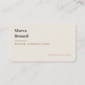 Minimal Warm Beige Linen Texture QR Code Freelance Visitenkarte (Vorderseite)