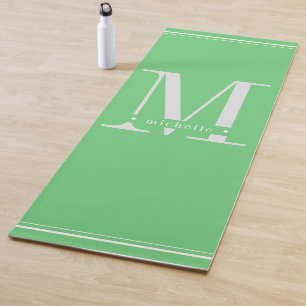 Minimal weich grün und weiß Monogramm Yogamatte