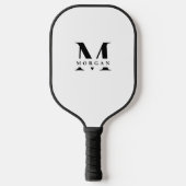 Minimal White Black Monogram Name personalized Pickleball Schläger (Vorderseite)