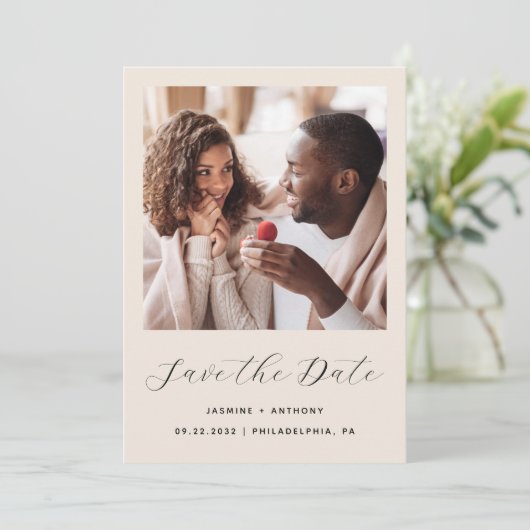 Minimale 2-Foto-Script-Beige Save The Date (Stehend Vorderseite)