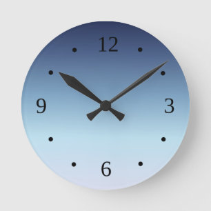 Minimale Anzahl der Blauer See Gradientküste Runde Wanduhr