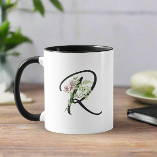 Minimale Aquarellfarben-Blume und Schwarzer Letter Tasse