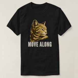 Minimale Bewegung Entlang Katze Streetwear-Design T-Shirt