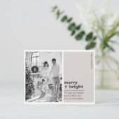 Minimale Champagner-Beige-Weihnachtskarte "Merry + Postkarte (Stehend Vorderseite)