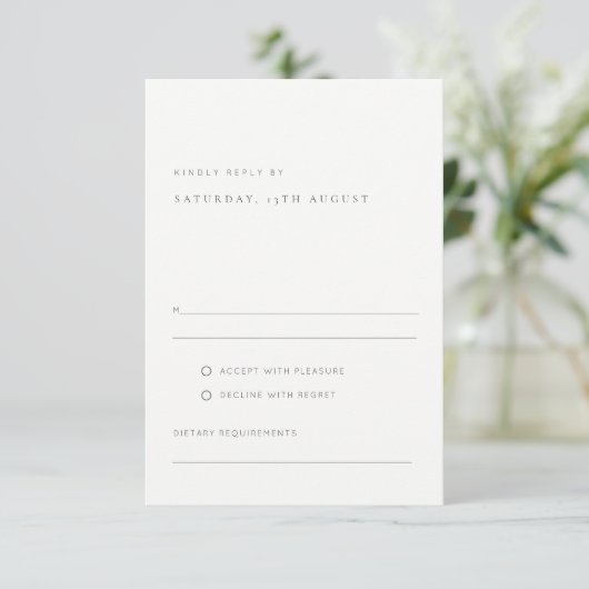 Minimale einfache Schwarz-Weiß-Typografie-Hochzeit RSVP Karte (Stehend Vorderseite)