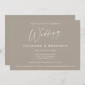 Minimale einfache Taupe Brown Moderne SkriptWeddin Einladung (Vorne/Hinten)