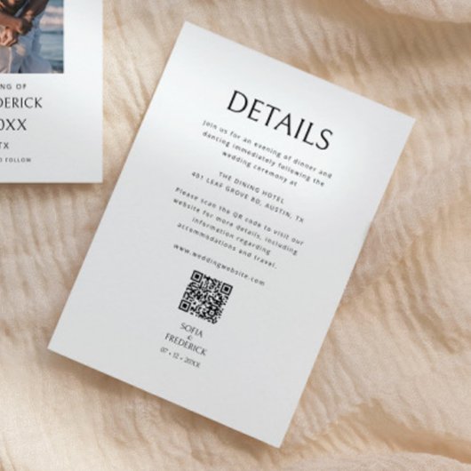 Minimale Elegante moderne QR-Code-Umschließungskar Begleitkarte