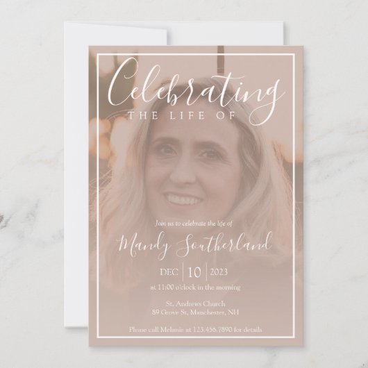 Minimale Feier des Lebens Elegantes Script-Foto Einladung (Vorderseite)