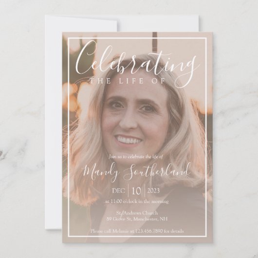 Minimale Feier des Lebens Elegantes Script-Foto Einladung (Vorderseite)