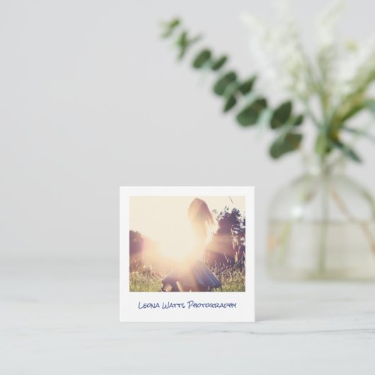 Minimale Fotografie moderner weißer Chic-Fotograf Quadratische Visitenkarte (Stehend Vorderseite)