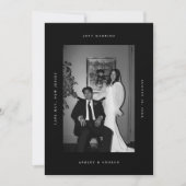Minimale "Gerade verheiratet" 2-Foto-Hochzeitsfluc Ankündigung (Vorderseite)