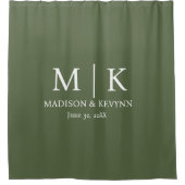Minimale & grüne & weiße Monogramm-Hochzeit Duschvorhang (Vorderseite)