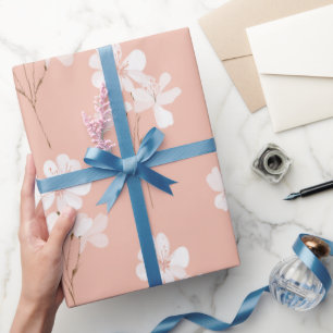 Minimale hellrosa Blume weißes Blumenmuster Geschenkpapier