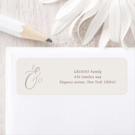 Minimale kakaobraune Monogramm-Hochzeitsadressetik (Insitu)