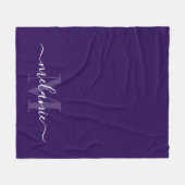 Minimale Lila Monogramm-Kalligrafie Fleece Blanket (Vorderseite (Horizontal))