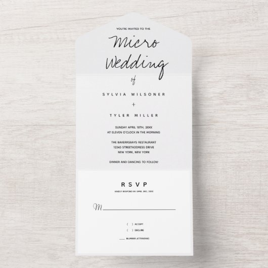 Minimale Mikro-Hochzeittypografie All In One Einladung (Innen)