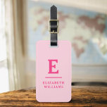 Minimale minimale mittlere Rosa Moderne Monogramm Gepäckanhänger<br><div class="desc">Erleben Sie Ihre Reise mit unserem Classic Elegant Modern Minimalistischen Monogram Gepäcktag. Dieses liebevoll gestaltete Accessoire verbindet zeitlose Eleganz mit zeitgemäßem Minimalismus und sorgt dafür, dass sich Ihr Gepäck durch Eleganz hervorhebt. Dieses Gepäckanhänger ist mit Präzision und Liebe zum Detail gestaltet und ist mehr als nur ein praktisches Objekt; es...</div>