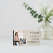 Minimale moderne beige Steinstruktur Foto-QR-Code Visitenkarte (Stehend Vorderseite)