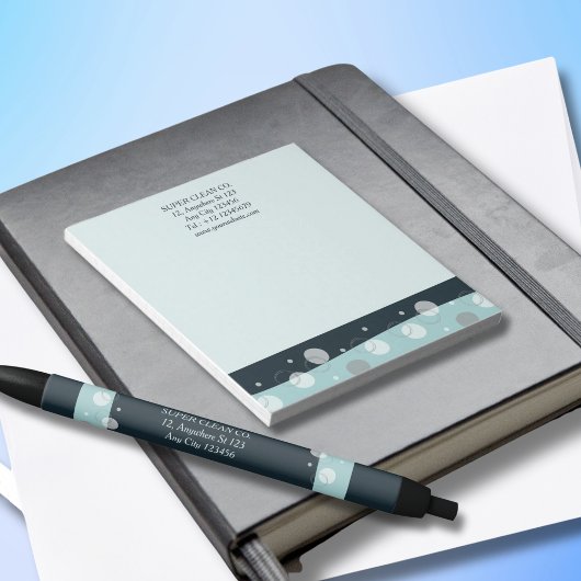 Minimale moderne, dunkelblaue Reinigungsdienste Notizblock