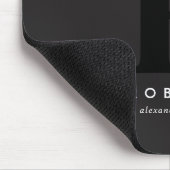 Minimale moderne klassische schwarze Monogramm Mousepad (Ecke)