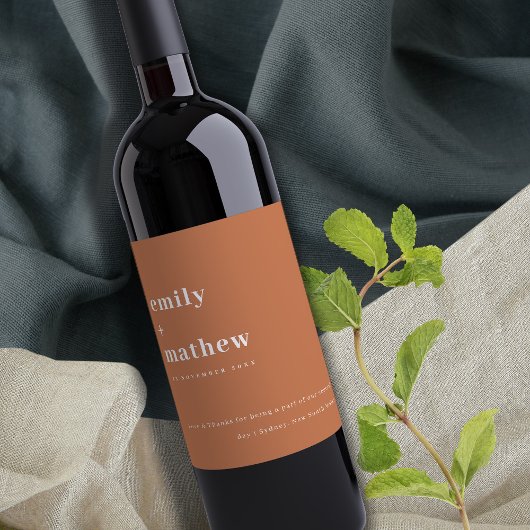 Minimale moderne, kühne Rost Orange Typografie Hoc Weinetikett