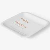 Minimale moderne Marinerost Orangen Typografie Hoc Pappteller (Gewinkelt)