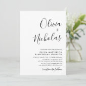 Minimale moderne Script-Kalligrafie Monogram Weddi Einladung (Stehend Vorderseite)