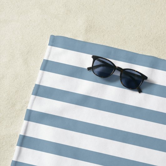Minimale moderne Streifenmuster in Blau Strandtuch (Beispiel)