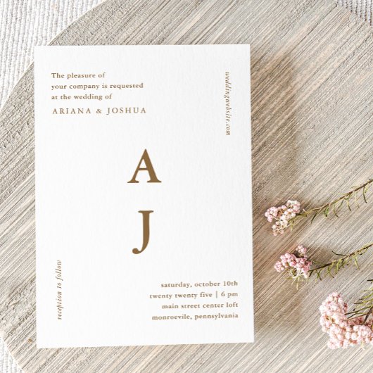 Minimale Mongram Golden Brown Wedding Einladung