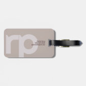 Minimale Monogramm einfache moderne Taupe-Erdtöne Gepäckanhänger (Rückseite horizontal)