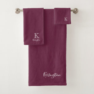 Minimale Monogramm-Farbmatch-Moosbeere des Namen-  Badhandtuch Set