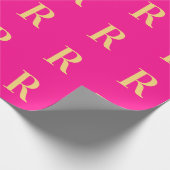 Minimale Monogramm Modernes Hot Pink Geschenkpapier (Ecke)