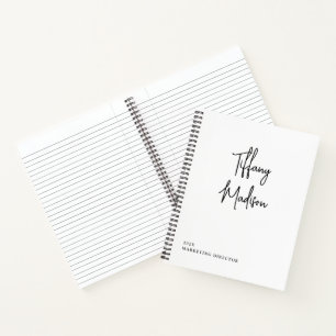 Minimale Monogramm-Schwarz-Weiß-Eigenname Jahr Notizblock