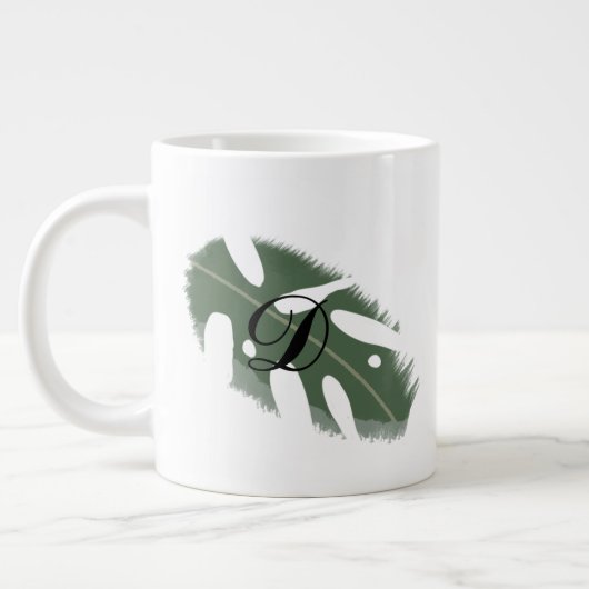 Minimale Monstera-Blatt-Grün-Monogramm Jumbo-Tasse (Links)
