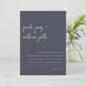 Minimale Navy Blush Black Script Typografy Wedding Einladung (Stehend Vorderseite)