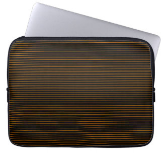 Minimale Orangenlinien Laptopschutzhülle