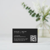 Minimale professionelle QR-Code-Schwarze Visitenka Visitenkarte (Stehend Vorderseite)