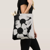 Minimale Schwarz-Weiß-Blumenmuster Tasche (Von Nahem)