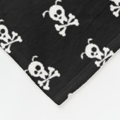Minimale Schwarz-Weiß-Doggy Schädel und Kreuze Fleecedecke (Ecke)
