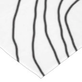 Minimale Schwarz & Weiß Linie Kunst Modernes Desig Tischdecke (Schrägansicht)