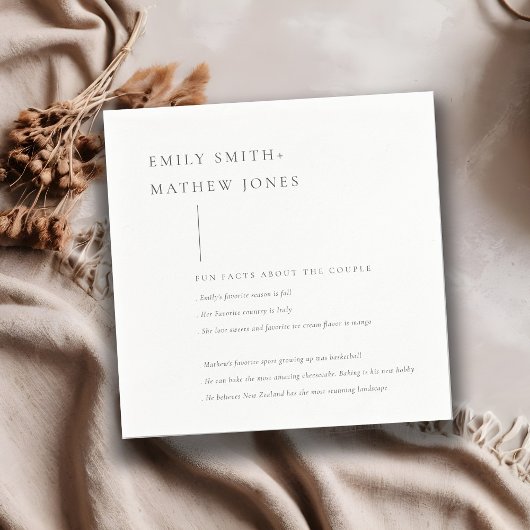 Minimale Schwarz-Weiß-Typografie-Fun-Fakten Serviette