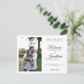 Minimale Schwarz-weiße Hochzeit Foto speichern das Einladungspostkarte (Stehend Vorderseite)