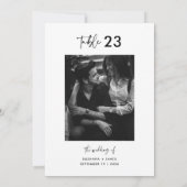 Minimale Schwarz-weiße Kalligrafie Foto-Tischnumme (Rückseite)