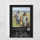 Minimale Schwarz-weiße QR-Foto-Hochzeit Einladung (Rückseite)