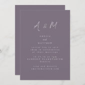 Minimale Script Monogram Boho Dusty Lila Wedding Einladung (Vorne/Hinten)