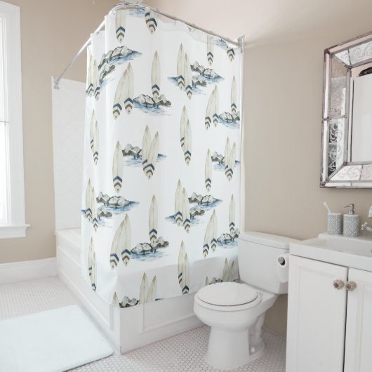 Minimale Surfbrett Wasserfarben Küstenvibes Duschvorhang (Beispiel)