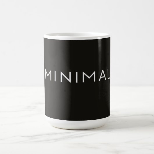 Minimale Textgestaltung – Saubere Ästhetik-Typogra Kaffeetasse (Mittel)