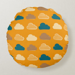 Minimale Wolkenmuster – Orange Himmelsstimmung Rundes Kissen