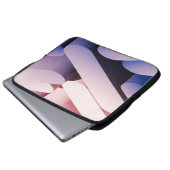 Minimaler abstrakter Spotup-Hintergrund. Blau und Laptopschutzhülle (Vorne Knopf)